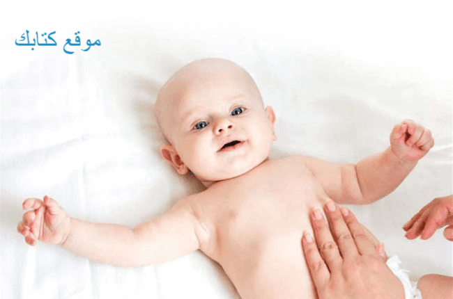 طريقة اخراج الغازات من البطن بالتدليك للرضع
